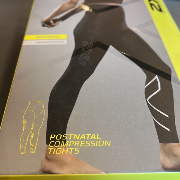BNWT 2XU postnatal compression tights - Picture 2 of 7